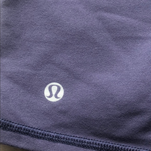 Shorts - Picture 3 of 4